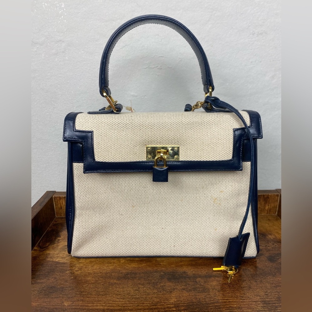 Vintage 1970s Kelly canvas hand bag